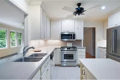 170 Mayfield Circle, Alpharetta, GA 30009 - Photo 11