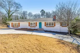 295 Oakland Dr, Gainesville, GA 30501 - Photo 1