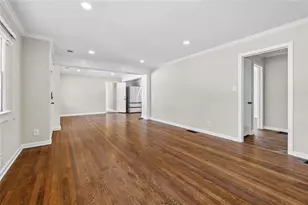 295 Oakland Dr, Gainesville, GA 30501 - Photo 17