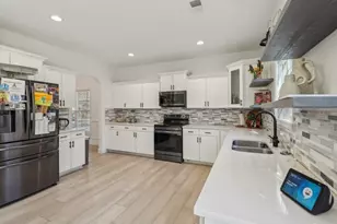 1811 Penny Ln NW, Lawrenceville, GA 30043 - Photo 11