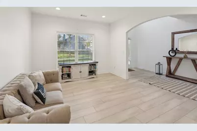 1811 Penny Lane NW, Lawrenceville, GA 30043 - Photo 23