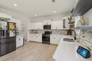 1811 Penny Ln NW, Lawrenceville, GA 30043 - Photo 11
