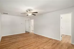 115 Heyman, Covington, GA 30016 - Photo 11