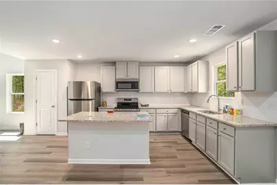 115 Heyman, Covington, GA 30016 - Photo 9