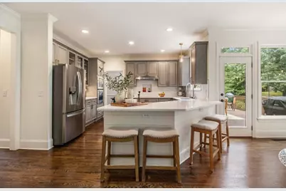 4655 Gilhams Road NE, Roswell, GA 30075 - Photo 17