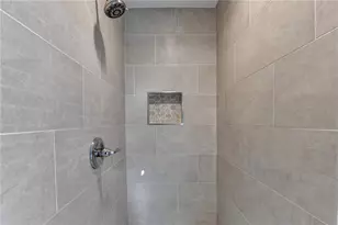 911 Garden Ct, Atlanta, GA 30328 - Photo 33