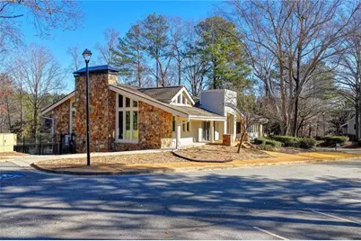 911 Garden Court #911, Atlanta, GA 30328 - Photo 35