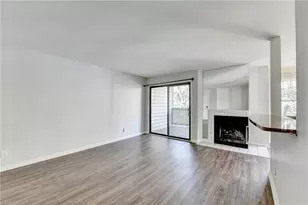 911 Garden Ct, Atlanta, GA 30328 - Photo 5