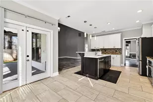 250 Haydens Walk Ct, Johns Creek, GA 30022 - Photo 27