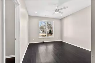 250 Haydens Walk Ct, Johns Creek, GA 30022 - Photo 25