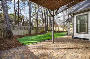 250 Haydens Walk Ct, Johns Creek, GA 30022 - Photo 3