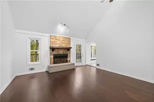 4813 Highpoint Dr NE, Marietta, GA 30066 - Photo 5