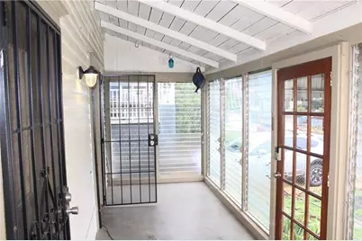 1075 Manigault Street SE, Atlanta, GA 30316 - Photo 3