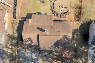 5329 Memorial Ln, Powder Springs, GA 30127 - Photo 3