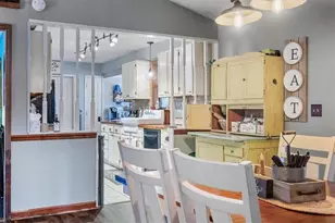 5329 Memorial Ln, Powder Springs, GA 30127 - Photo 9