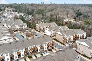 4302 Parkside Pl, Atlanta, GA 30342 - Photo 33