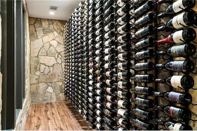 5360 Lake Forrest Drive, Atlanta, GA 30342 - Photo 55