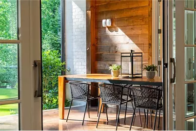 5360 Lake Forrest Drive, Atlanta, GA 30342 - Photo 23