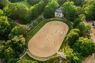 5360 Lake Forrest Dr, Atlanta, GA 30342 - Photo 89