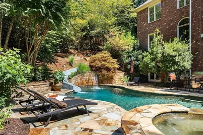 5284 Vernon Springs Trail NW, Sandy Springs, GA 30327 - Photo 47