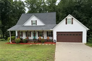 6019 Old Howser Mill Rd, Gainesville, GA 30506 - Photo 1