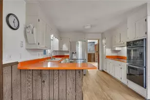 1113 Honeysuckle Dr, Canton, GA 30114 - Photo 11