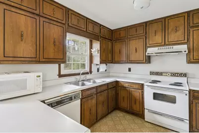 533 Avalon Drive, Fayetteville, GA 30214 - Photo 3