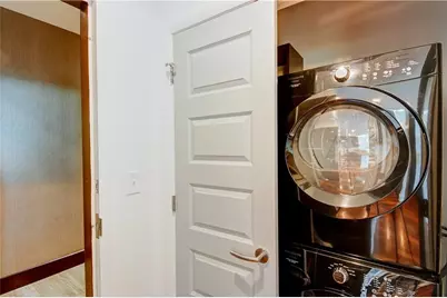 1080 Peachtree Street NE #1813, Atlanta, GA 30309 - Photo 15