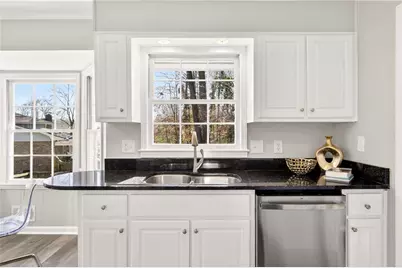 5121 Davantry Drive, Atlanta, GA 30338 - Photo 13