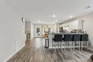 319 Ashigan St, Union City, GA 30291 - Photo 5