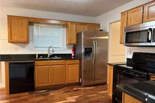 3284 Saddlegate Ct, Buford, GA 30519 - Photo 7