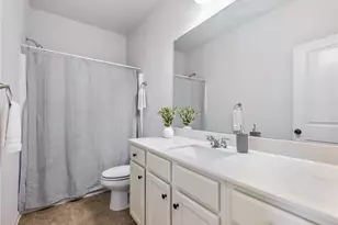 7655 Farrow Pass Cir, Cumming, GA 30028 - Photo 47