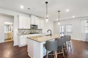 7655 Farrow Pass Cir, Cumming, GA 30028 - Photo 19