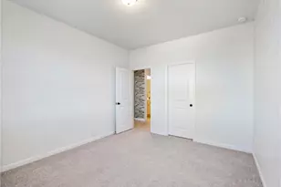 7655 Farrow Pass Cir, Cumming, GA 30028 - Photo 43