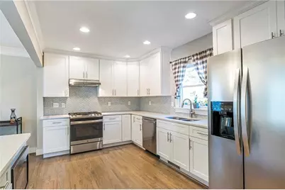 1403 Lavista Road NE, Atlanta, GA 30324 - Photo 9