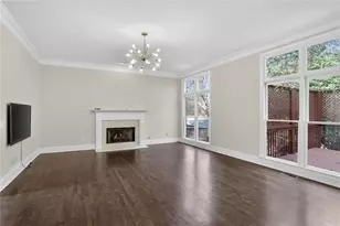 1128 Ashton Bluff Dr NE, Atlanta, GA 30319 - Photo 9