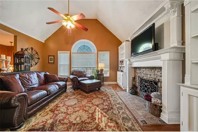 141 N Springs Drive, Acworth, GA 30101 - Photo 5