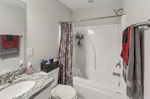 720 Keeshono St, Union City, GA 30291 - Photo 11