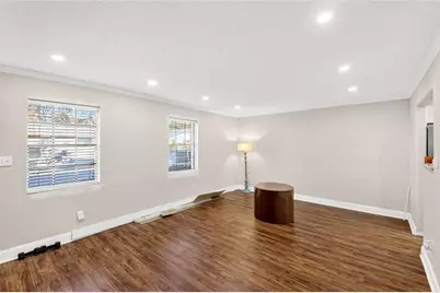 6354 Shannon Parkway #20 E, Union City, GA 30291 - Photo 5