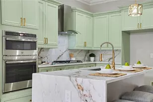 353 Alderwood Ln, Sandy Springs, GA 30328 - Photo 17