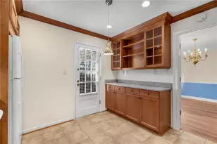 6 Scotland Pl NW, Atlanta, GA 30318 - Photo 9