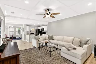 11065 Crabapple Lake Dr, Roswell, GA 30076 - Photo 19