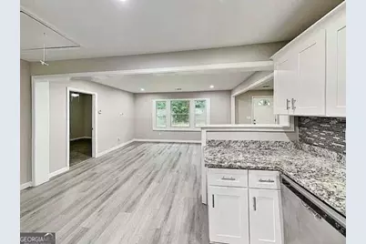 2609 Hood Avenue NW, Atlanta, GA 30318 - Photo 5