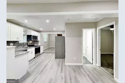 2609 Hood Avenue NW, Atlanta, GA 30318 - Photo 3