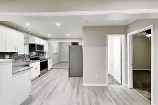 2609 Hood Ave NW, Atlanta, GA 30318 - Photo 3