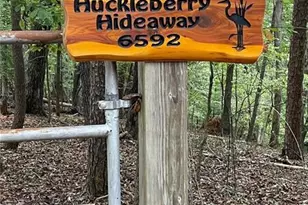 6592 Huckleberry Ln, Lula, GA 30554 - Photo 5