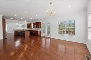 720 Martin Field Dr, Lawrenceville, GA 30045 - Photo 11