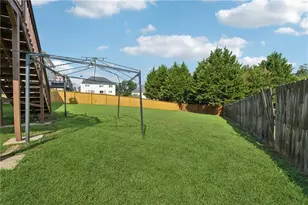 720 Martin Field Dr, Lawrenceville, GA 30045 - Photo 49
