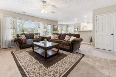 6650 Curvet Court, Cumming, GA 30040 - Photo 11