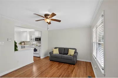 190 Chestnut Street NE, Fairburn, GA 30213 - Photo 5